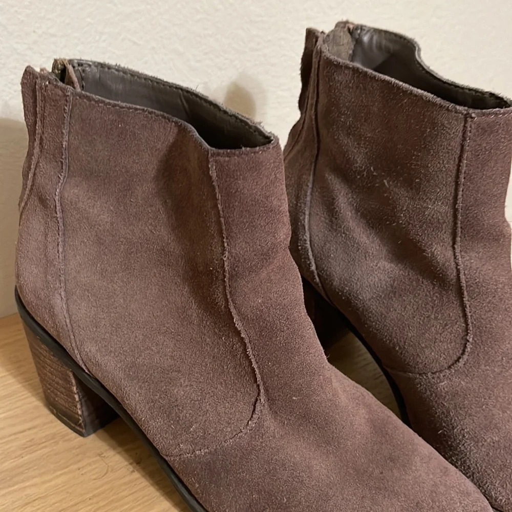 Crown Vintage Brown Suede Ankle Boots Size 7.5 - Picture 12 of 15